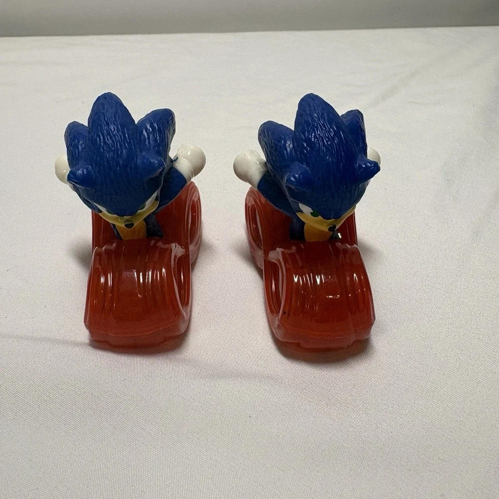 Set Of 2- 2022 McDONALD'S‎ Sega Sonic 2 The Hedgehog HAPPY MEAL TOYS